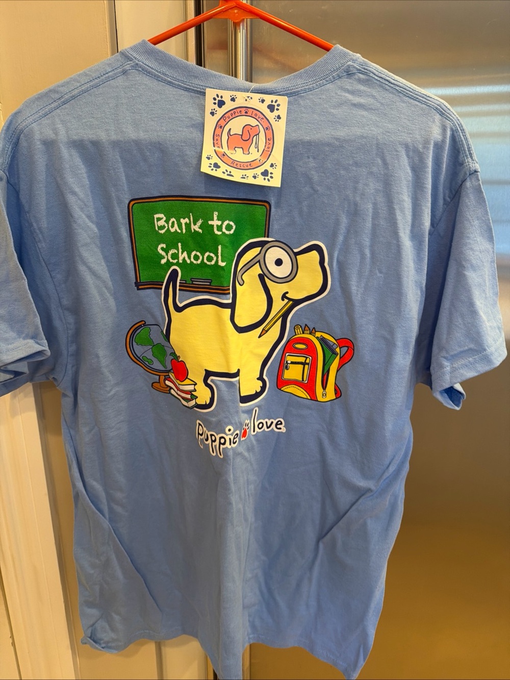 Puppy Love Rescue “Bark to School” Graphic T Shirt size Large New
